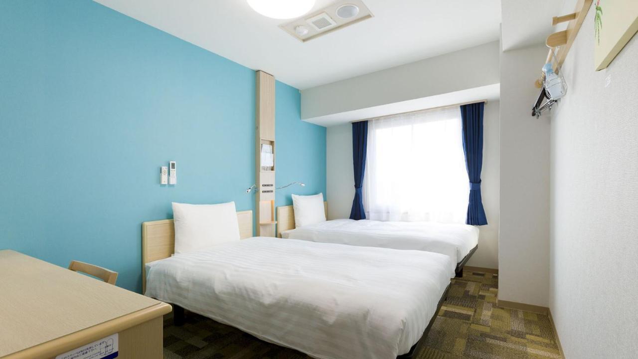 Toyoko Inn Saikyo-sen Kita-toda-eki Higashi-guchi Toda  Eksteriør billede